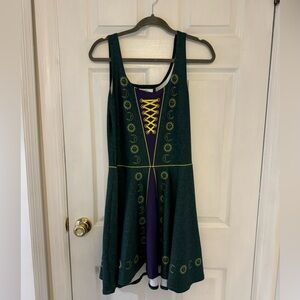 Sanderson Sister Running Skater dress New size L